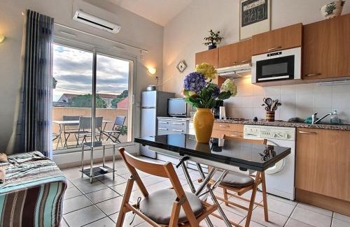 Argeles Plage Apartamento | Argelès-sur-Mer - T2 Cabine Meublé avec Clim et Terrasse à 50m de la Plage - FR-1-309-172