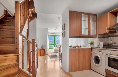 Panticosa Casa | Argualas - Triplex con piscina - By CARDI Suites