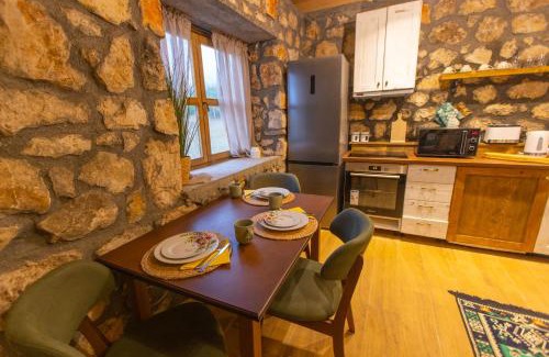 Njegovuđa Chalet De Esquí | Arhetip, Djedova Villa