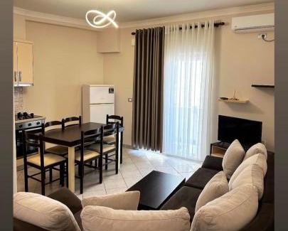 Shengjin Apartamento | Aria’s Home