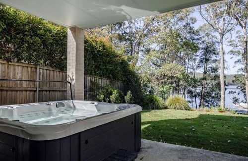 Kings Point Casa | Aria Shores - Your Lakeside Haven
