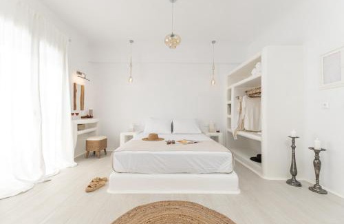 Naxos Villa | Ariadne's Crown Luxury Suites with Private Pool