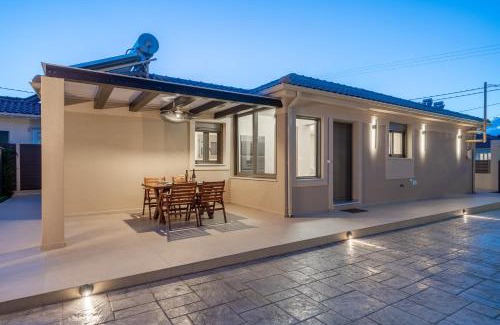 Sami Casa | Ariadne's House