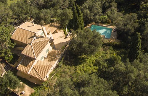 Limni Casa | ARIEL - On Top Of IL Giardino Segreto Di Prospero
