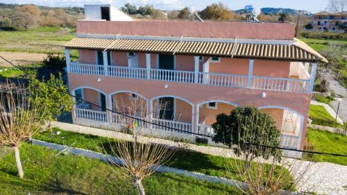 Ag. Georgios Hotel | Aris Paschalia Studios