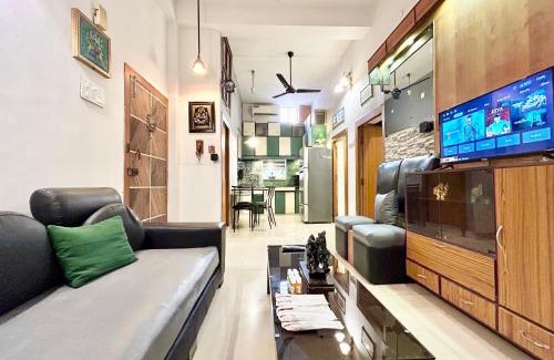Kolkata Apartamento | Aristocratic 3BHK apartment near Eastern Metropolitan Club, Santoshpur