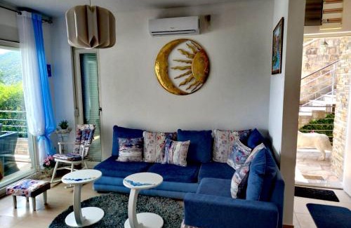 Risan Apartamento | Ariya mare apartman Risan Montenegro, na plaži