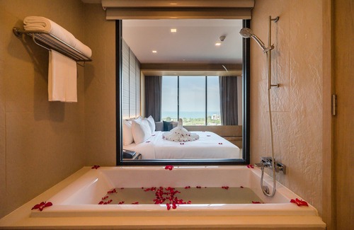Tha Thaewawong Hotel | Arize Hotel Sri Racha