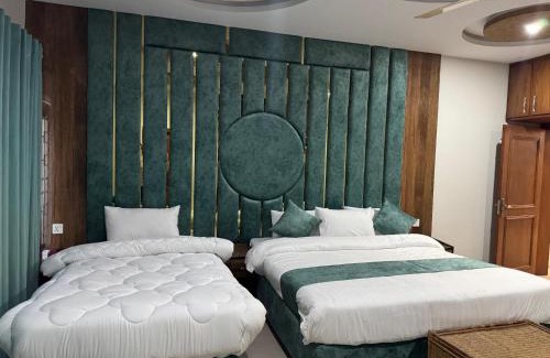 F-8 Sector Casa | Arizona Haven Guesthouse