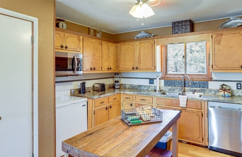 Horseshoe Bend Casa | Arkansas Lake House w/ Private Dock!