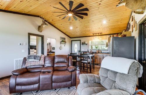 Jasper Casa | Arkansas Retreat with Deck, Fire Pit and Mtn Views!