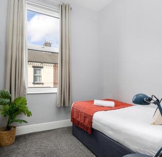 Anfield Casa | Arkles House - Air Host & Stay - Anfield