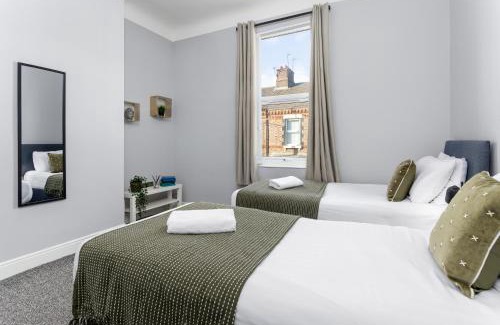 Anfield Casa | Arkles House - Air Host & Stay - Anfield