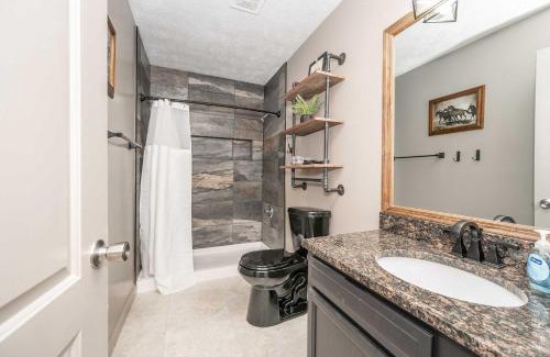 Williamstown Casa | Arkstone Retreat 2 - Chic 2 Bedroom