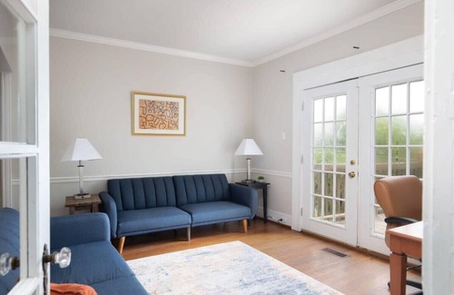 Redmont Park Casa | Arlington Crescent Revival - Unit 1