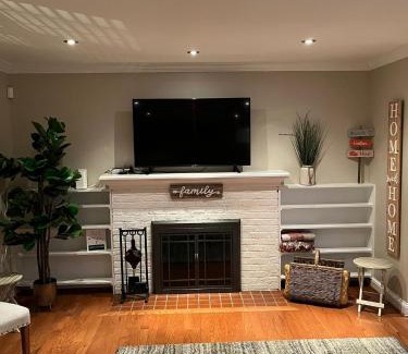 Arlington Casa | Arlington, VA for Lovers and Friends