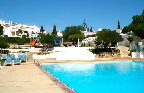 Alporchinhos Apartamento | Armação DE Pêra Twins 2 With Pool