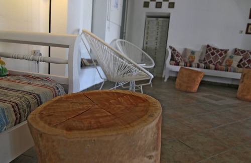 Ios Hotel | Armadoros Hotel Ios Backpackers