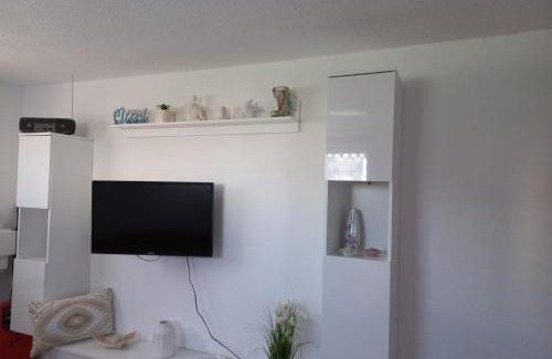 Gustow Apartamento | Armin