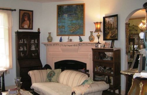 Top of the Hill Cama Y Desayuno | Armistead Cottage B&B