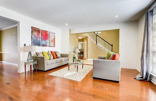 Rowlett Casa | Armstrong Garden