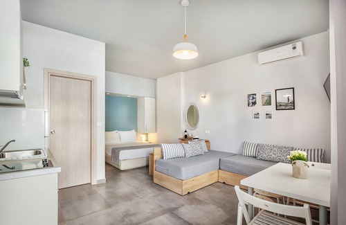 Pefkochori Hotel | Armyra Studios