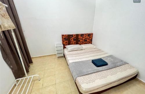 Kampung Jaya Casa | Arni Homestay - Mak Chili