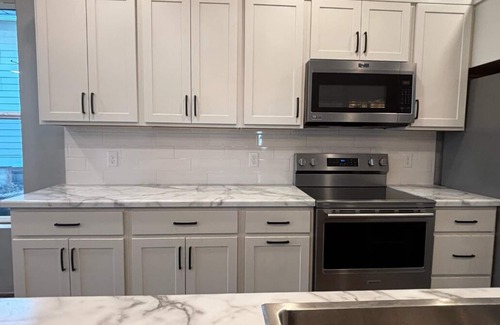 Arnolds Park Casa | ArnoldsPkHouses:Firepits,FamFriendly,Sleep16