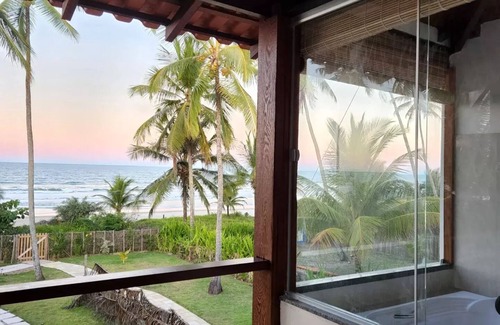 Serra Grande Casa | Aroeira Beach House Foot in the Sand