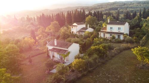 Petaleia Casa | Aroggia Farm