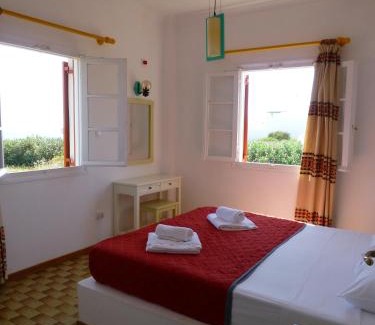 Ampelas Hotel | Arokaria Seaside