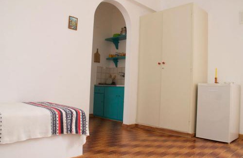 Ampelas Hotel | Arokaria Seaside
