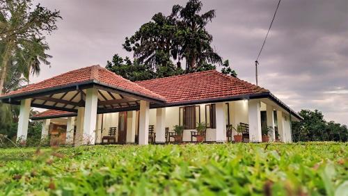 Baddegama Cabina | Aroma Woods