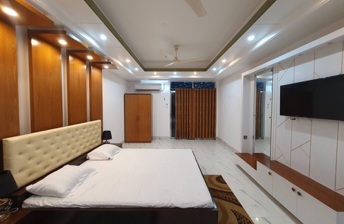 Rajshahi Hotel | Aronno Resort