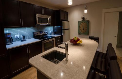 North Rustico Apartamento | Around the Sea - Cana da's Rotating House, Suites & Tours