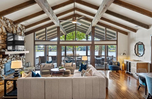 Barium Springs Casa | Array of Views