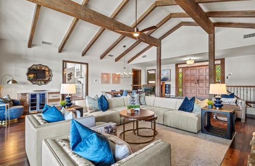 Barium Springs Casa | Array of Views