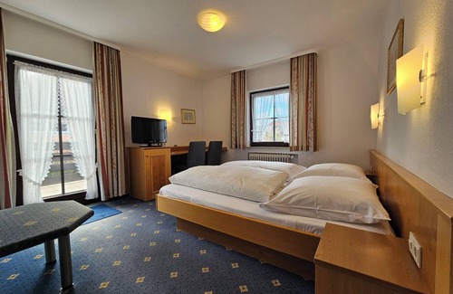 Obermenzing Cama Y Desayuno | ARRIVEL Hotel am Bergson