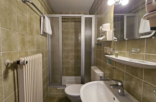 Obermenzing Cama Y Desayuno | ARRIVEL Hotel am Bergson