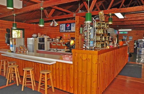 Wisconsin Dells Alquiler De RV | Arrowhead Resort Campground