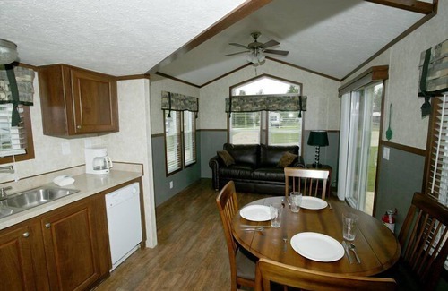 Wisconsin Dells Alquiler De RV | Arrowhead Resort Campground