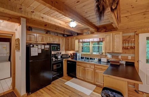 Seven Devils Cabina | KingFish Cabin / Cute Log Cabin / Low Rates / Cozy- Cerca de las atracciones de High Country - 10% de descuento de última hora - descuento incluido en el presupuesto en línea