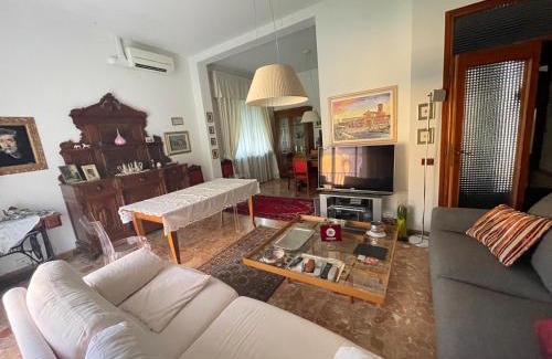 Livorno Casa | Ars in Villa