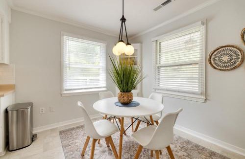 Old Village Casa | Arsenal Buyout by AvantStay 2 Homes Near Sullivan’s Island w Outdoor Dining