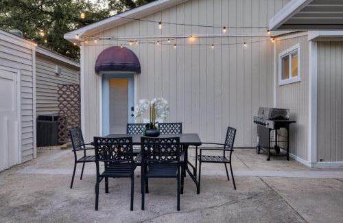 Old Village Casa | Arsenal Buyout by AvantStay 2 Homes Near Sullivan’s Island w Outdoor Dining