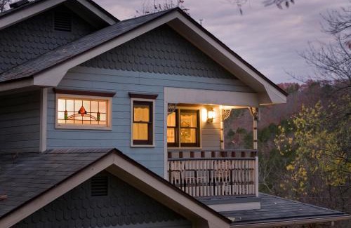 Eureka Springs Historic District Cama Y Desayuno | Arsenic and Old Lace Bed & Breakfast Inn