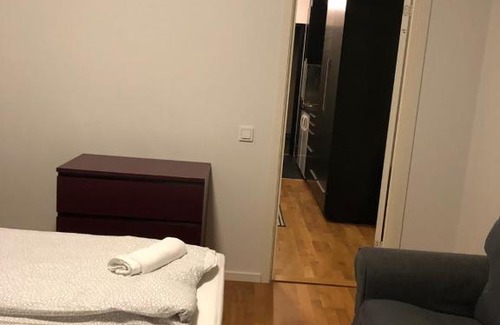 Arstaskog Apartamento | Arsta Stockholm Apartment 344