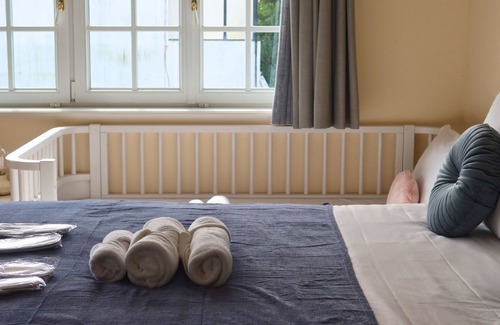 Carcavelos Cama Y Desayuno | Art 4 You Carcavelos Suites
