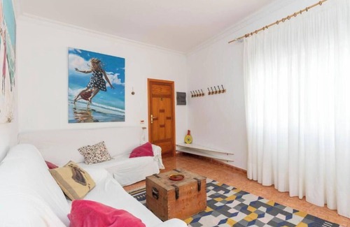 Arucas Apartamento | Art and Ocean Retreat (20 meters from the sea)