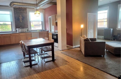 Jackson Apartamento | Art BnB in Downtown Jackson